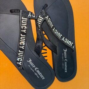 Juicy Couture flip flops women’s size 7
